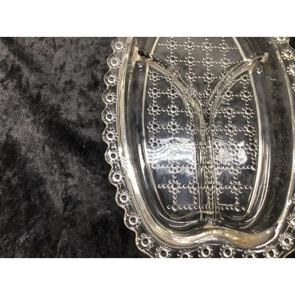 Mid Century Pressed Glass Divided Relish Tray Dish Daisy Chain Beaded Block